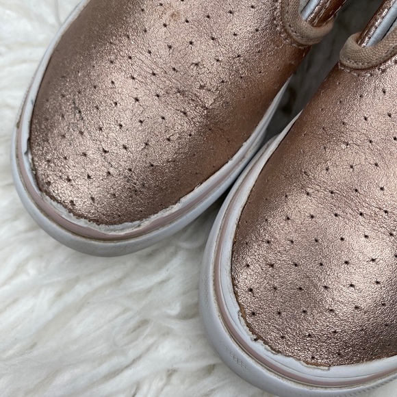 Kids Vans Shoes - Picture 6 of 13